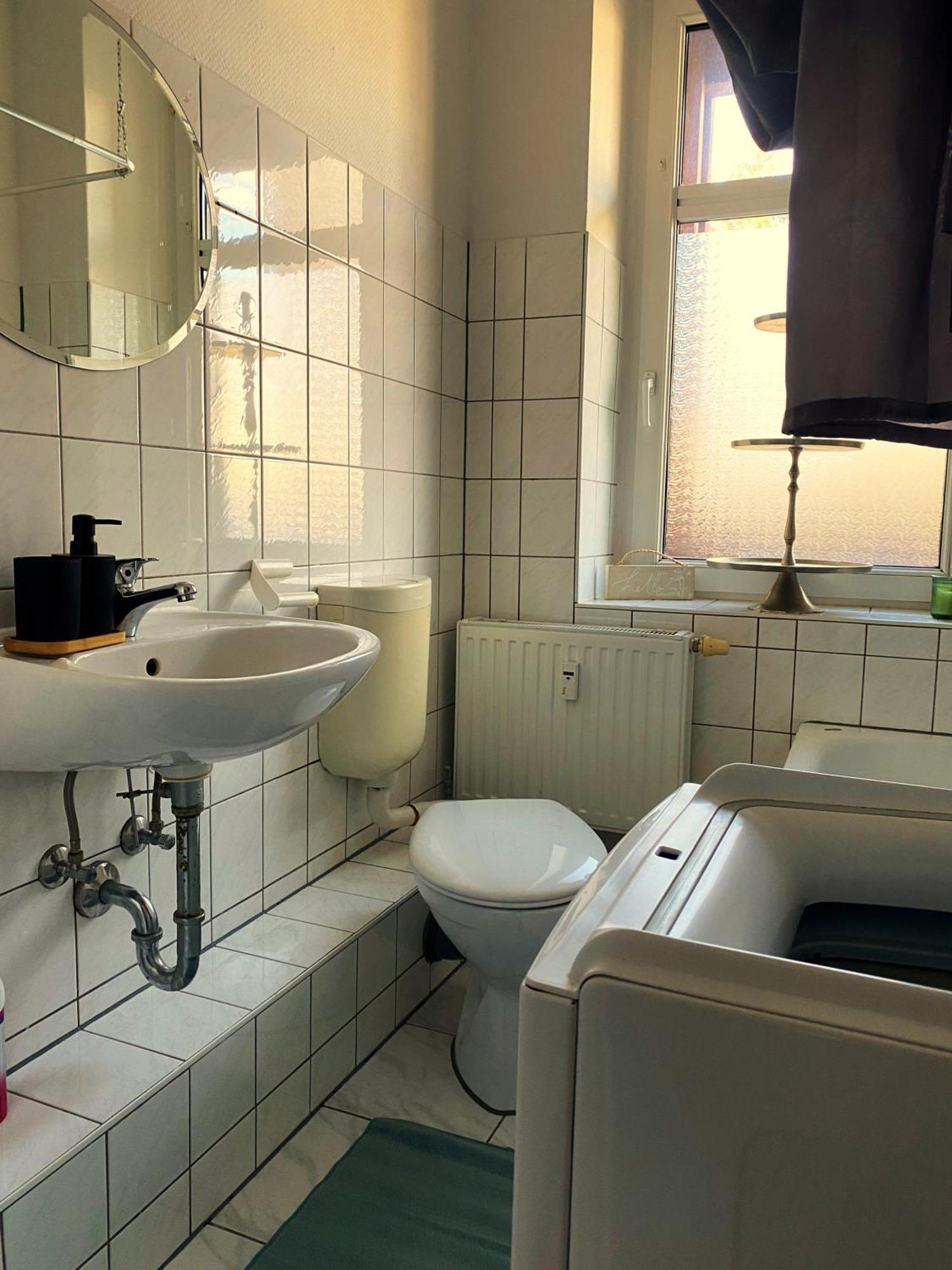 Karli'S Stuebchen Apartment Гера Екстериор снимка